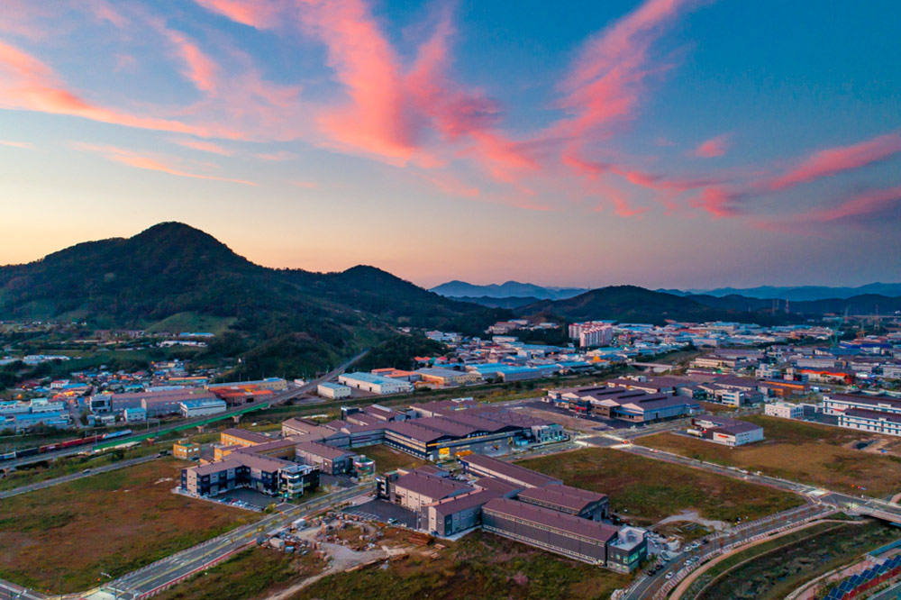 Hanwha Solutions Insight Division's Gimhae Techno Valley