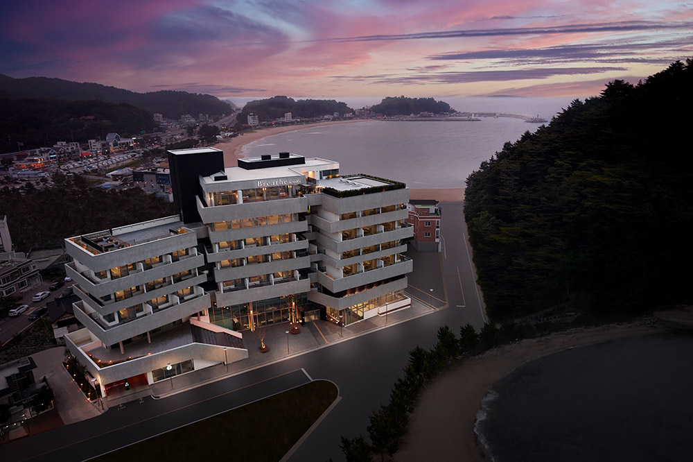 Hanwha Hotels & Resorts' Yangyang Breathe By MATIÈ is the perfect getaway for relaxing and surfing.