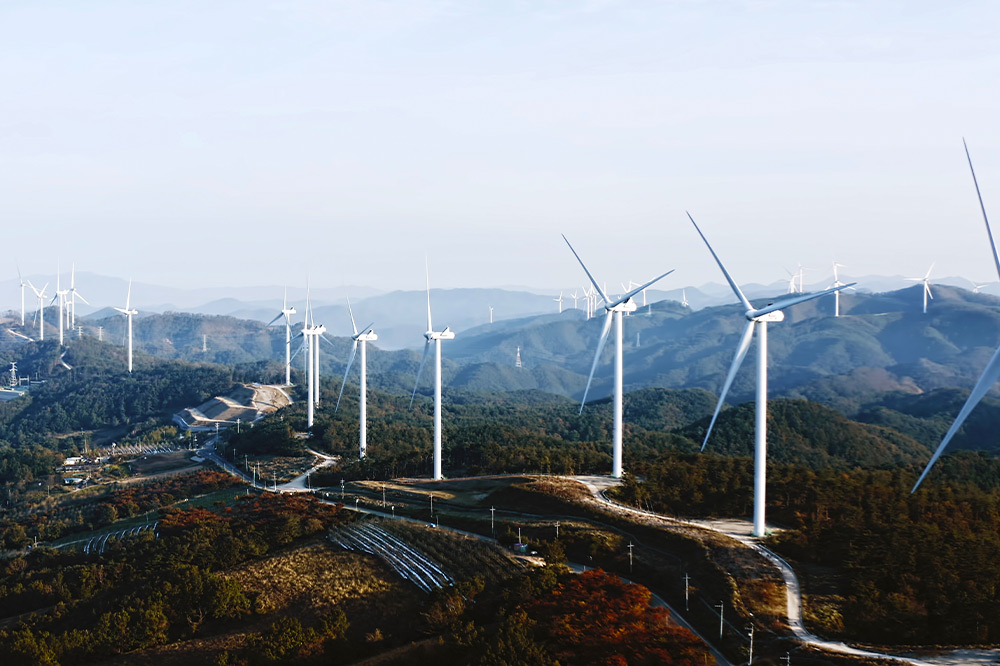 Hanwha Corporation E&C Division's wind turbine complex paves the way for a sustainable, carbon-free future.